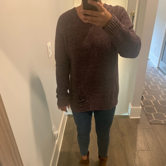 BCBG Generation distressed sweater - Picture 3 of 5